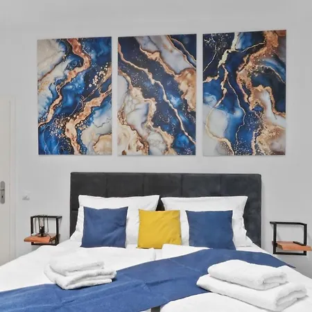 Hochwertiger Ausgestatteter Fuer 8 Personen, 3 Schlafzimmer, 2 Parkplaetze, Wlan * דרזדן