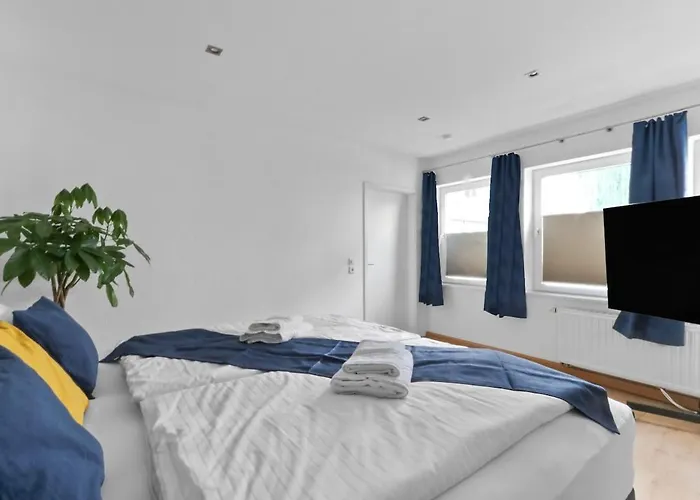 아파트 Hochwertiger Ausgestatteter Fuer 8 Personen, 3 Schlafzimmer, 2 Parkplaetze, Wlan *