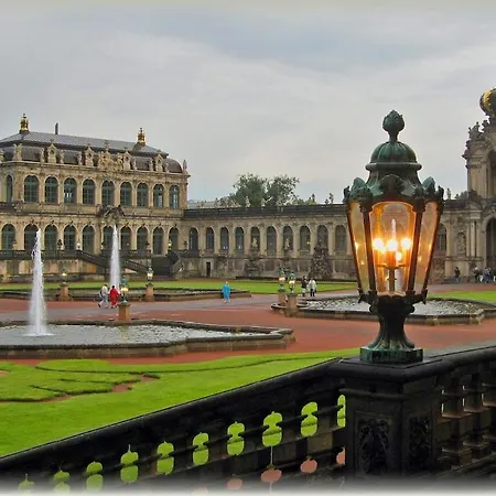 公寓 Hochwertiger Ausgestatteter Fuer 8 Personen, 3 Schlafzimmer, 2 Parkplaetze, Wlan