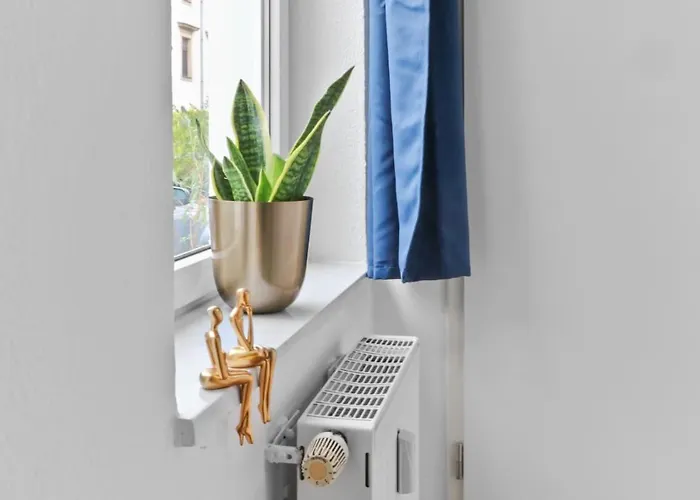 Hochwertiger Ausgestatteter Fuer 8 Personen, 3 Schlafzimmer, 2 Parkplaetze, Wlan 公寓 德累斯顿