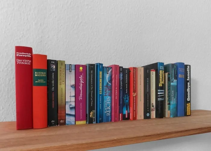 Hochwertiger Ausgestatteter Fuer 8 Personen, 3 Schlafzimmer, 2 Parkplaetze, Wlan 德累斯顿